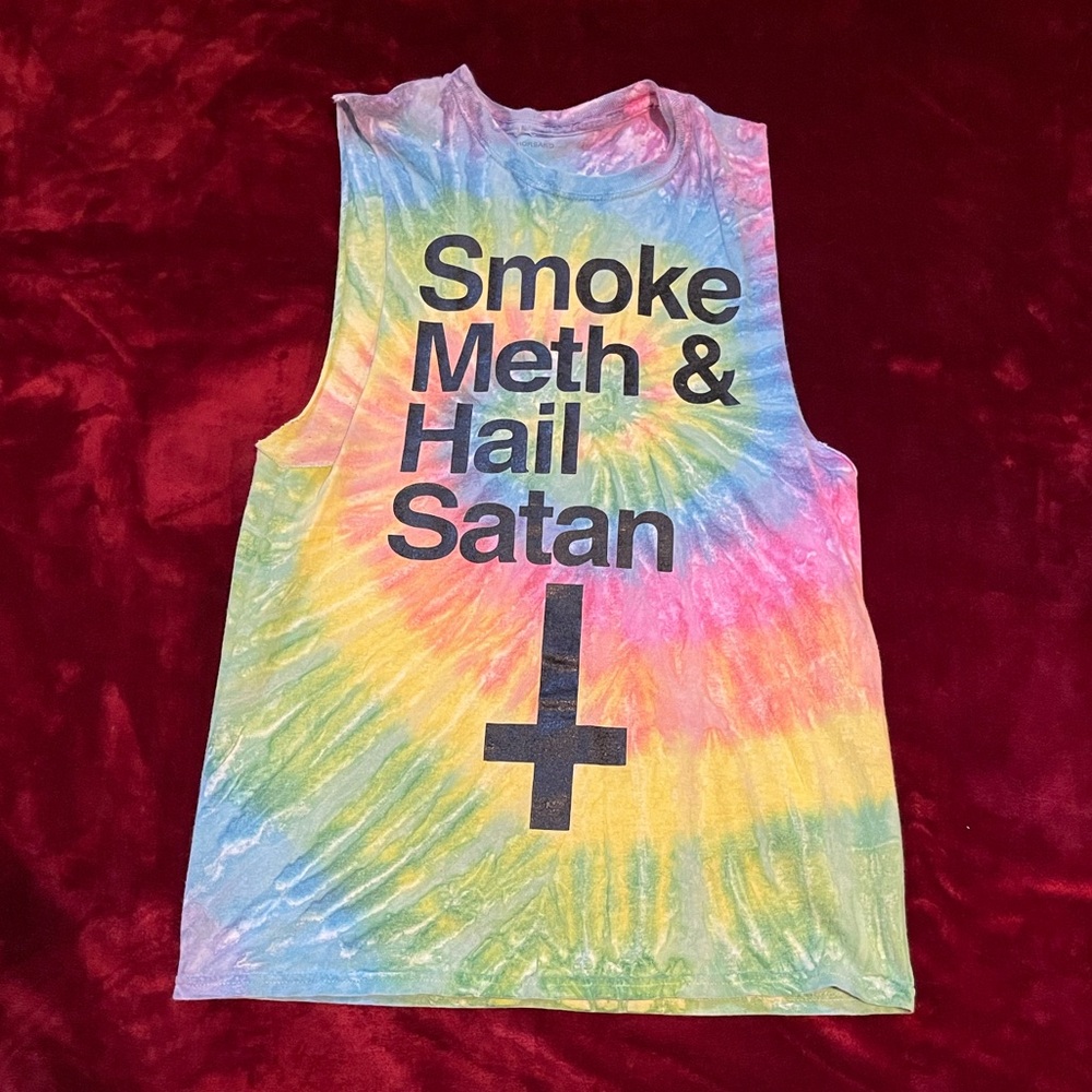Anchorsand Smoke Meth Hail Satan tank